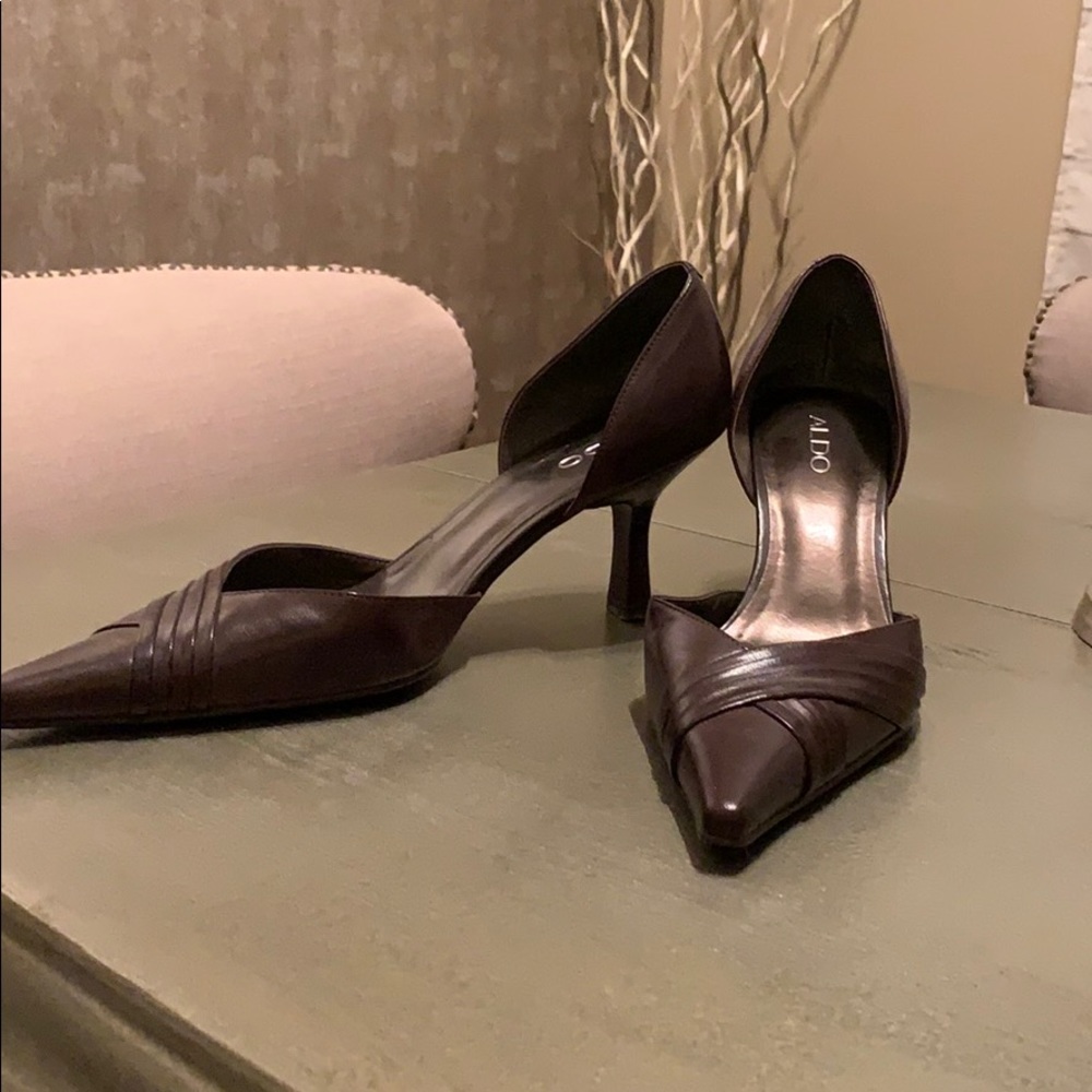 Kitten Heel